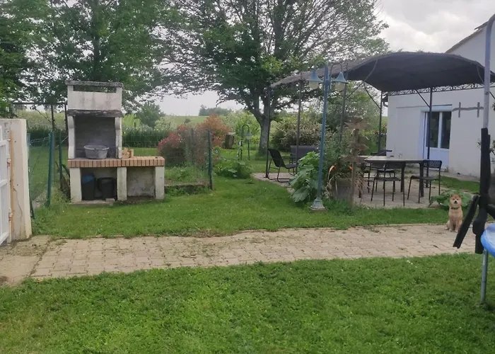 Maison A La Campagne * Sauveterre-de-Guyenne